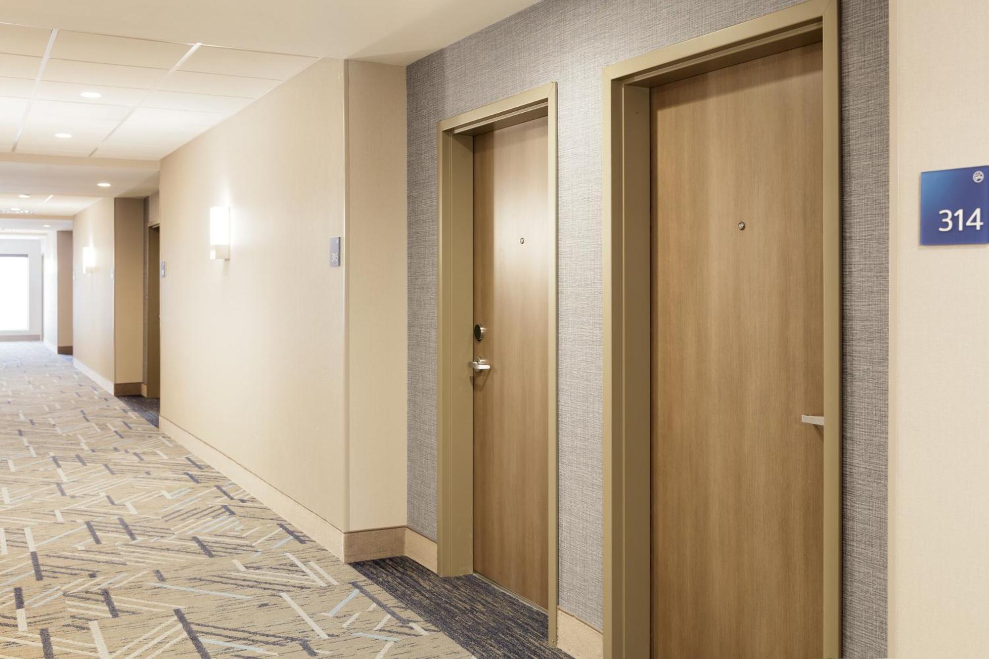 Holiday Inn Express Peachtree Corners-Norcross By Ihg Екстериор снимка